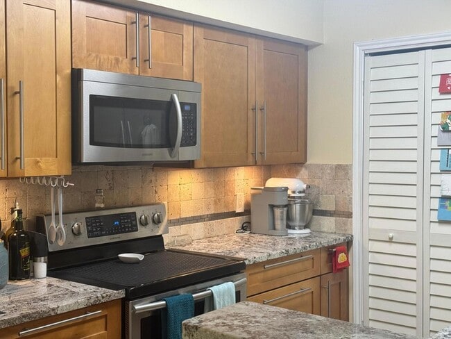 Photo - 2662 NW 33rd St Unit 2503