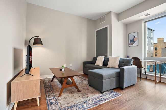 Building Photo - 1410 Nicollet Ave Unit SI ID1375883P