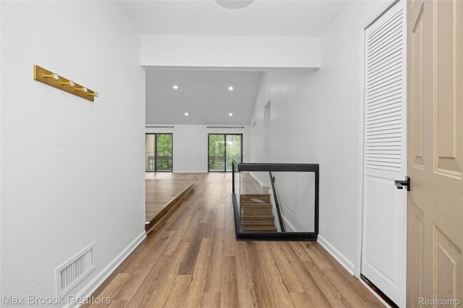 Photo - 7432 Azalea Ct Unit 5