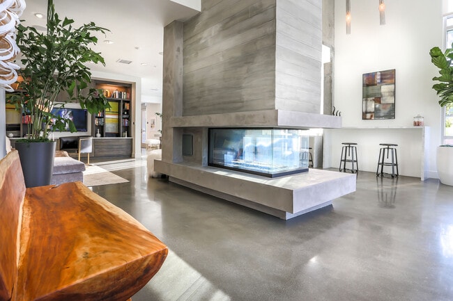 Photo - 201 Marshall