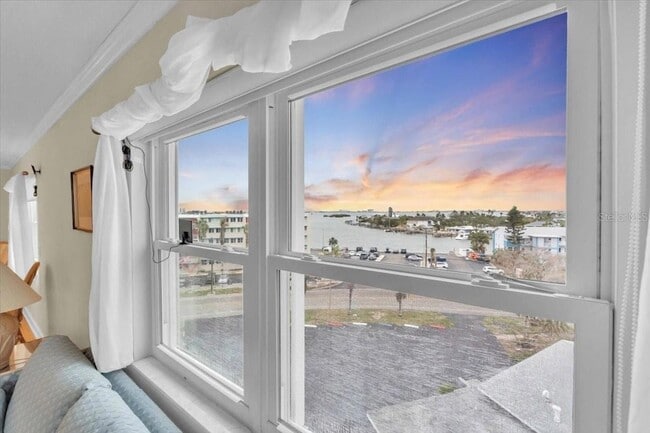 Photo - 1868 Shore Dr S Unit 601