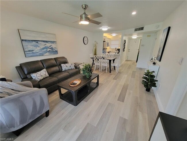 Photo - 200 Forest Lakes Blvd