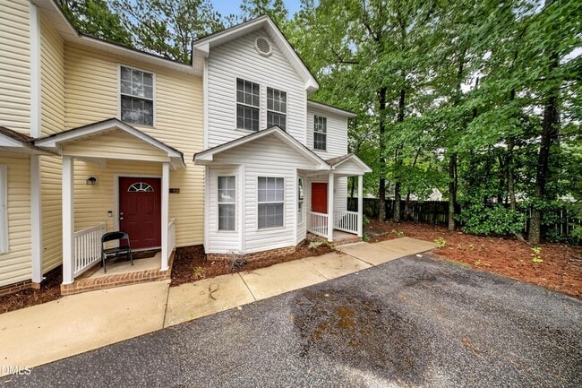Photo - 615 S Moore St