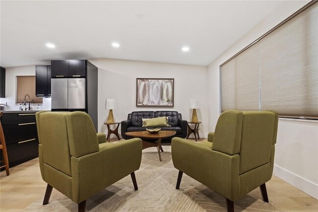 Photo - 4103 N Gomez Ave