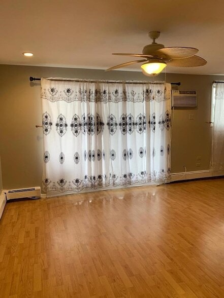 Photo - 9445 Kenton Ave