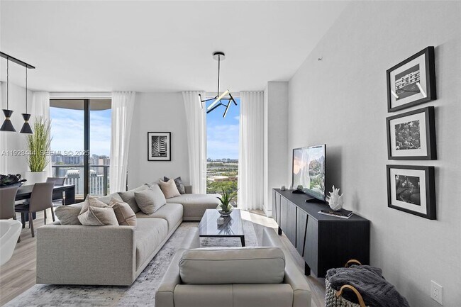 Photo - 101 Diplomat Pkwy Unit 0710