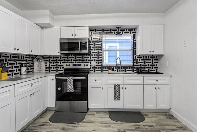 Photo - 1422 Dauphin Ln Unit ID1094223P