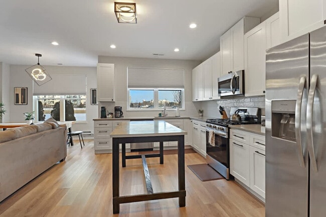 Photo - 28415 Torch Pkwy Unit SI ID1502222P