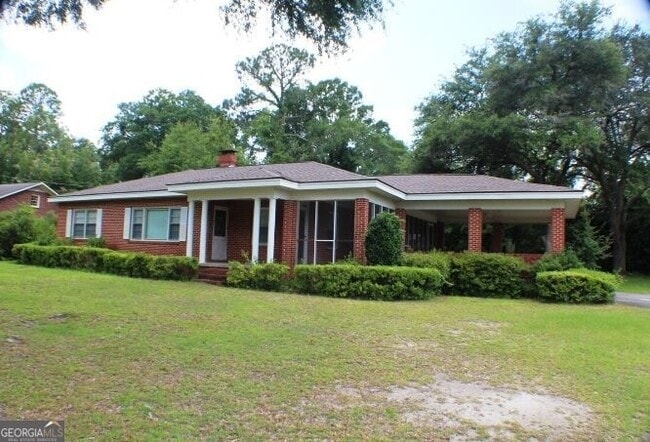 Photo - 106 Oakhurst St