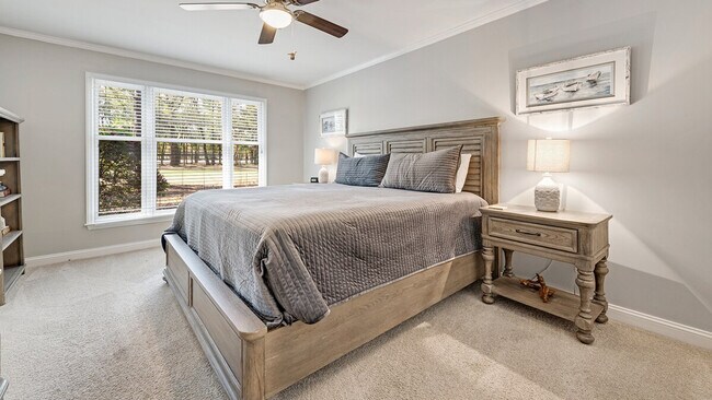 Photo - 366 Masters Dr Unit ID1253377P