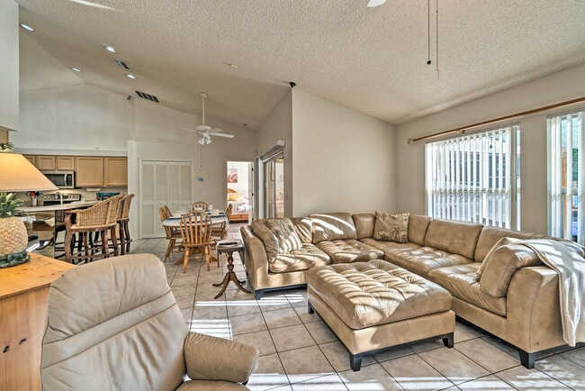 Photo - 5125 39th St W Unit SI ID1545695P