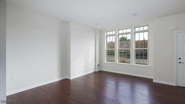 Photo - 95 Robeson St