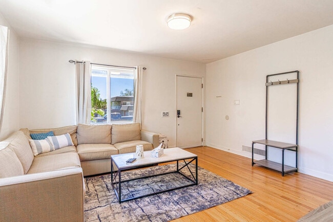 Building Photo - 759 Stewart St Unit SI ID1531659P