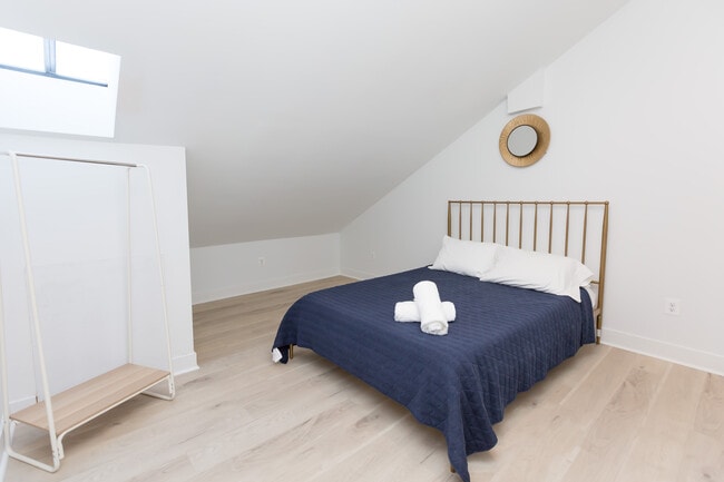 Photo - The Courtland