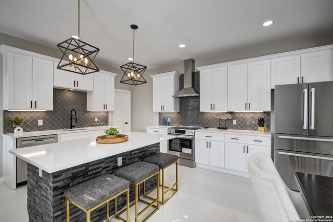 Building Photo - 515 Nolan St