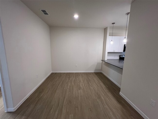 Photo - 3050 Viking St Unit 000