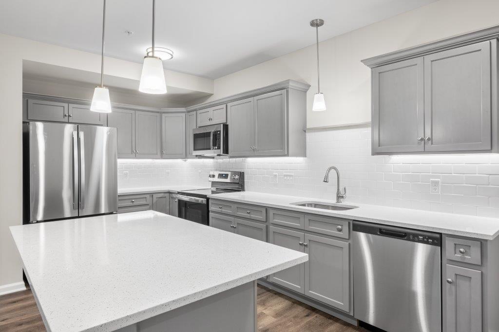 Floor Plan - 2 Beds, 2 Baths