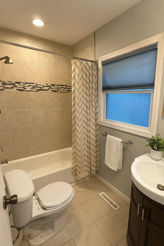 Photo - 1902 Greenwood Ave Unit ID1328977P