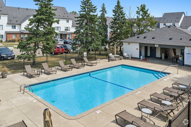 Building Photo - Southwind Village