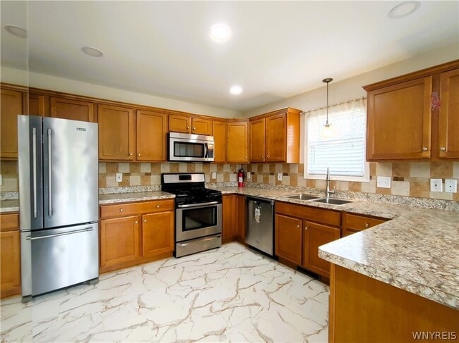 Photo - 441 Riverwalk Dr