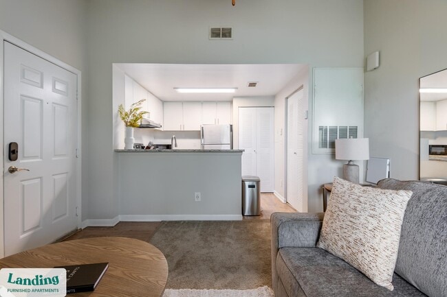 Photo - 1000 Palm Pl Dr NE Unit 1833.1411675