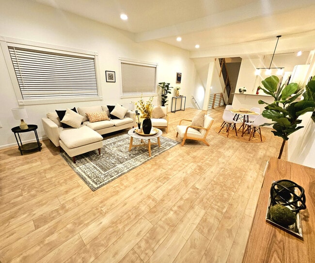 Building Photo - 2439 18th St NW Unit FL3-ID1232103P