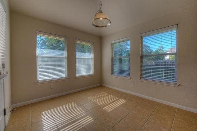 Photo - 225 Lexington Dr