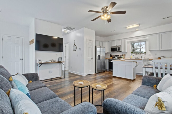 Photo - 343 Henderson Ave Unit SI ID1473617P