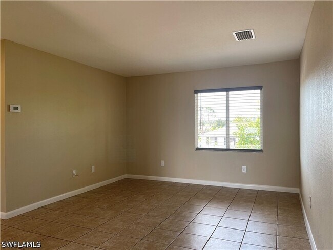 Photo - 18245 Louise Dr Unit 4