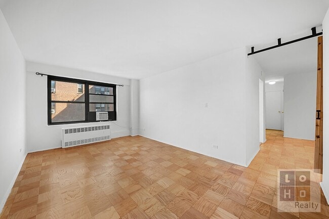 Photo - 268 E Broadway Unit B1905