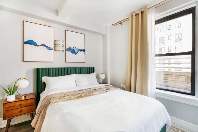 Building Photo - 234 W 73rd St Unit ID1028823P