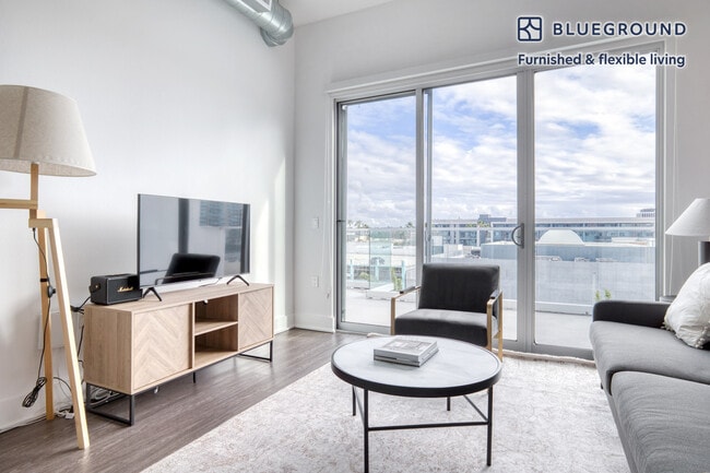 Photo - 4210 Del Rey Ave Unit FL6-ID967