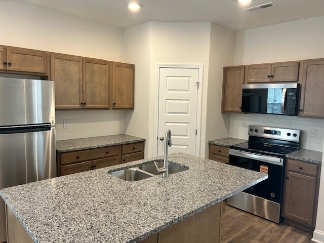 Kitchen - Walton Farms