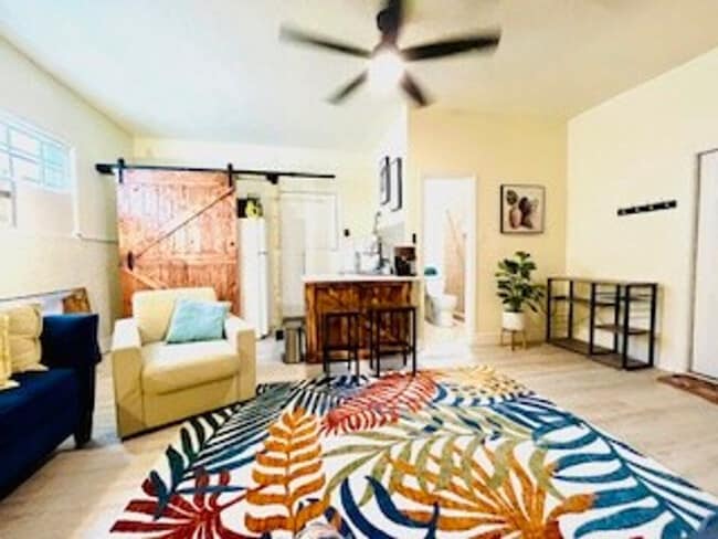 Photo - 507 NE 34th St Unit ID1231716P