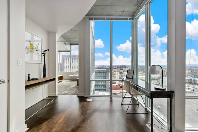 Photo - 1324 Champa St Unit ID1013120P