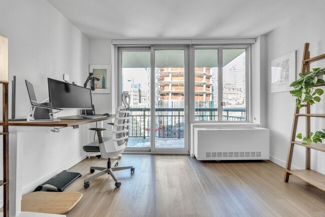 Photo - 68 W 37th St Unit FL20-ID1051649P