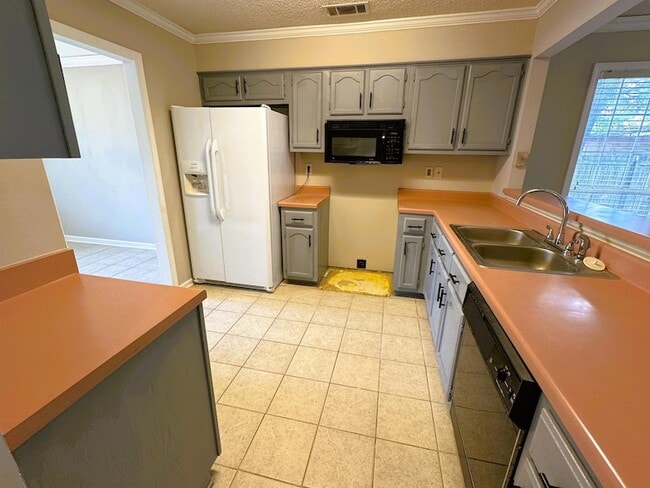 Photo - 2271 Lake Springs Ln