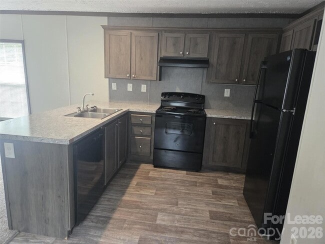 Photo - 213 Kimberly Cir