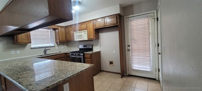 Photo - 2201 W Quinton St