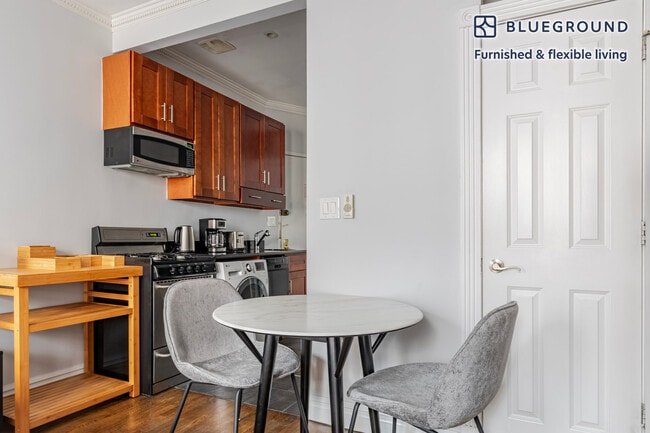 Photo - 51 Leroy St Unit SI FL4-ID1900