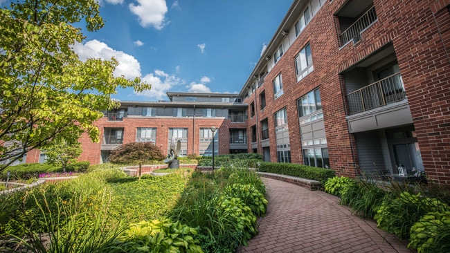 Exterior and Entryway - Watertown Square