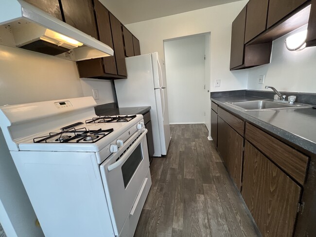 Photo - The Cove At Westland - Westland, MI