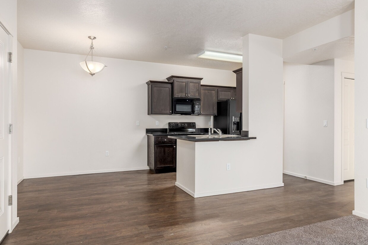 Floor Plan - 1 Bedroom / 1 Bath