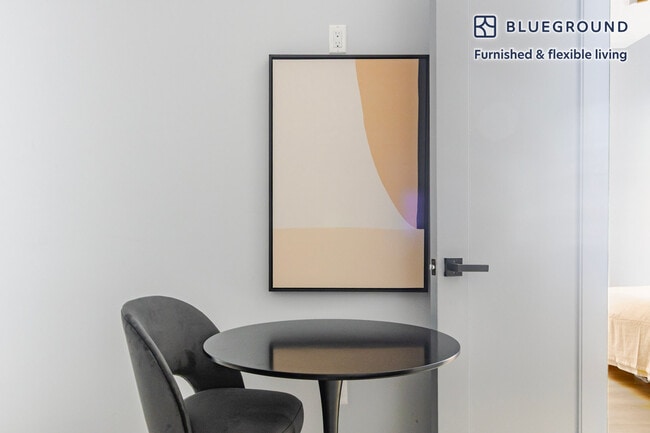 Photo - 161 W 54th St Unit FL8-ID1997