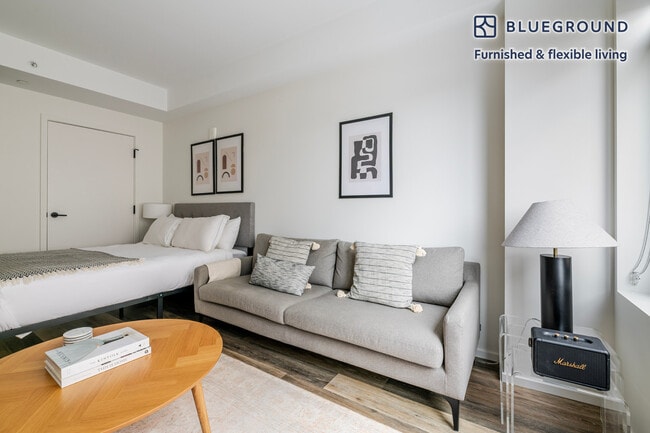 Photo - 345 Harrison Ave Unit FL9-ID1151