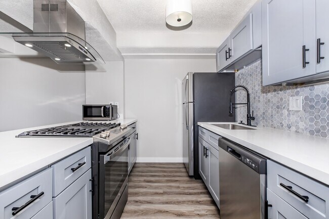 Photo - Redondo Tower *All Units Remodeled*