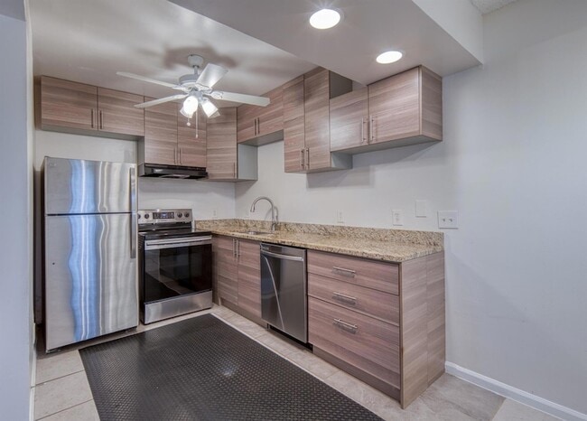 Photo - 809 N Federal Hwy Unit 0030