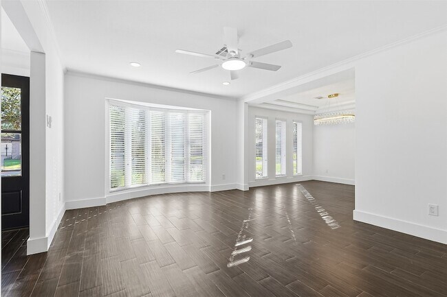 Photo - 2410 Del Norte St