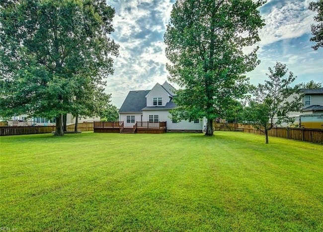 Photo - 1516 Clearwater Ln