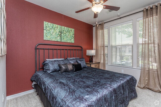 2BR, 2BA - 1086SF Bedroom - Overlook at Stone Oak Park Apartments